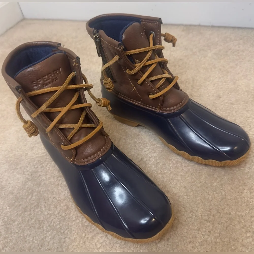 Sperry Kids’ Unisex Top-Sider Saltwater Waterproof Duck Boots Navy/Brown Size 3